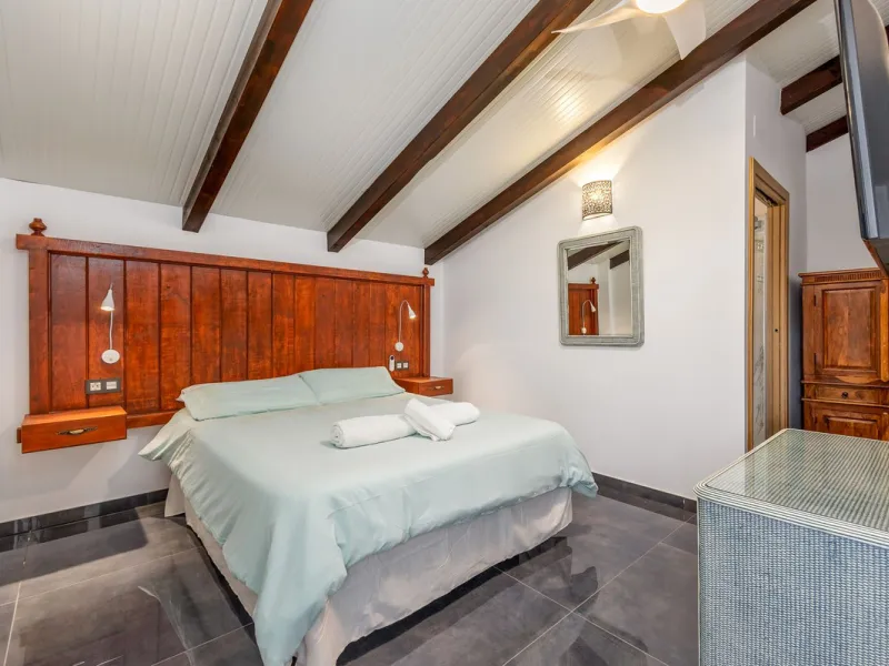 House - Detached Villa в продаже в Alhaurín el Grande, Málaga. В доме 6 спален и 5 ванных комнат. Площадь дома 336 м². Площадь участка 11788 м²