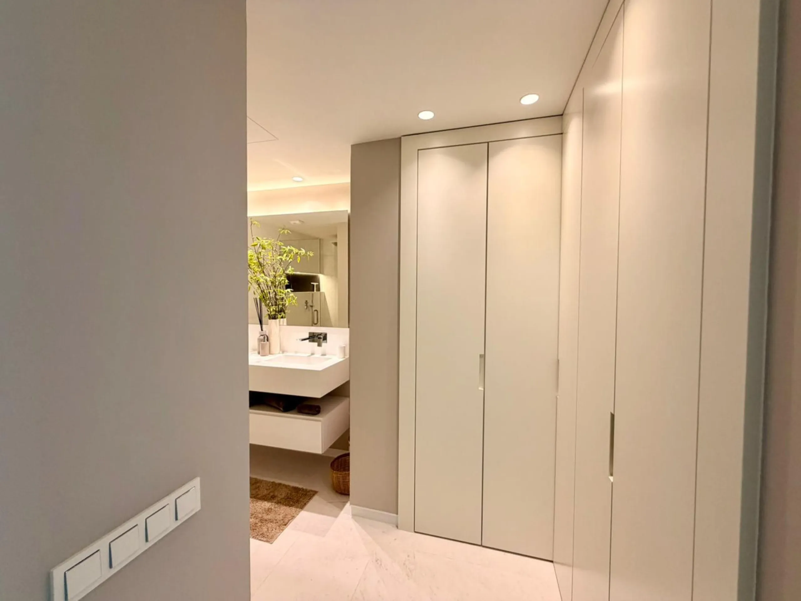 Luxury 2-Bedroom Apartment  with Amazing Sea Views