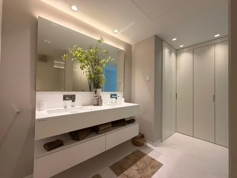 Luxury 2-Bedroom Apartment  with Amazing Sea Views