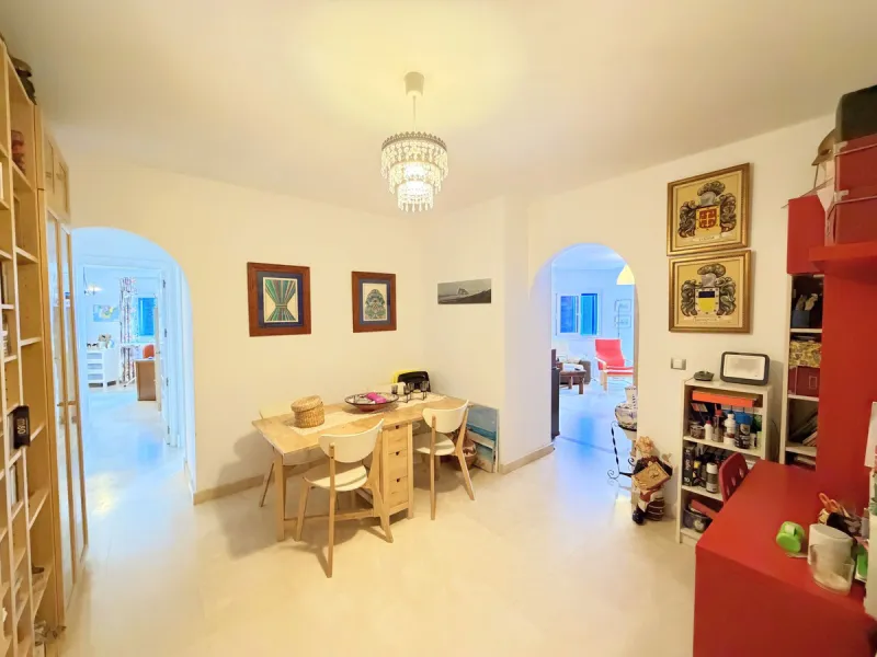 Apartment - Ground Floor Apartment в продаже в Manilva, Málaga. В доме 3 спален и 2 ванных комнат. Площадь дома 115 м². Площадь участка 170 м²
