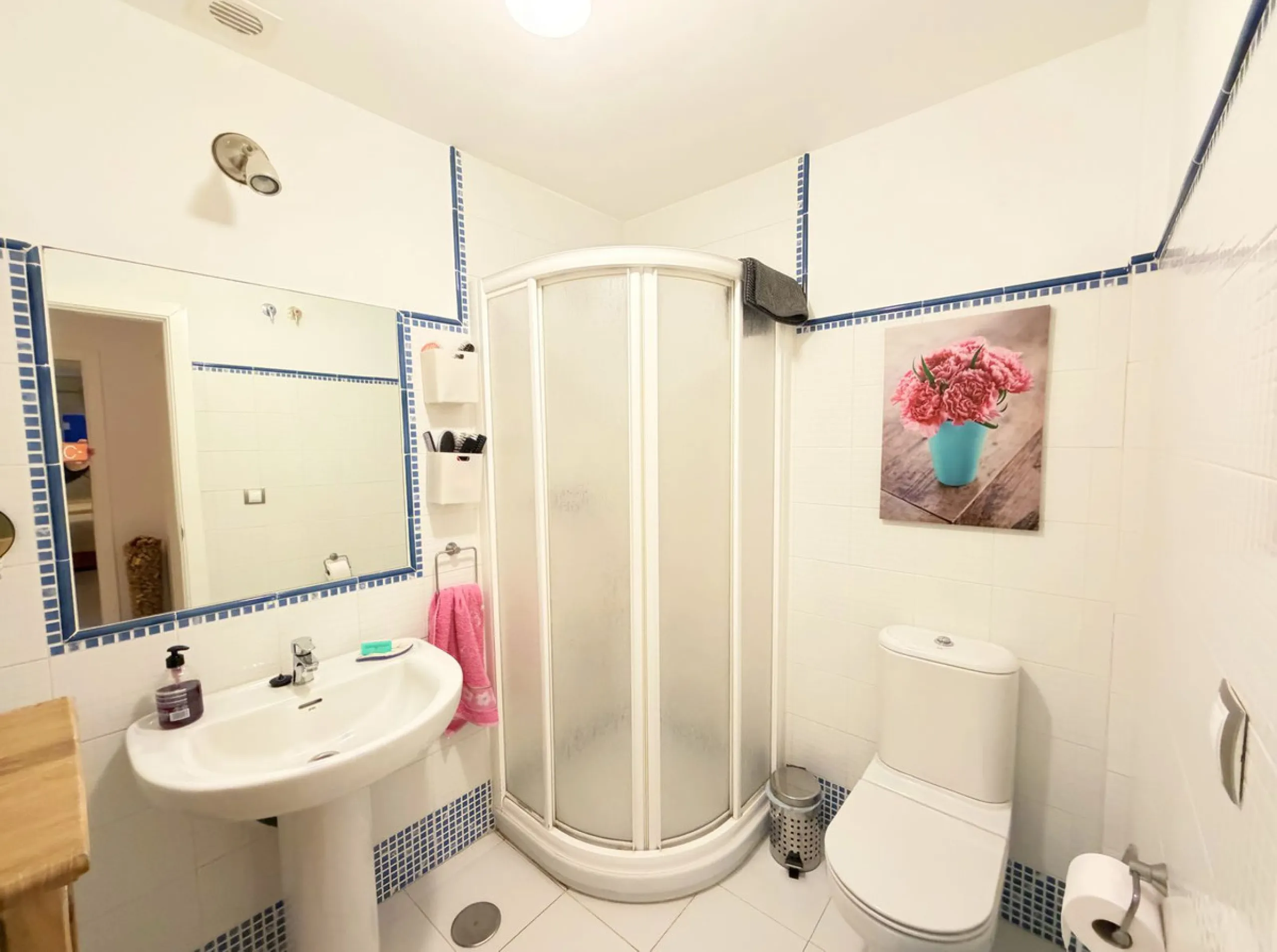 Apartment - Ground Floor Apartment в продаже в Manilva, Málaga. В доме 3 спален и 2 ванных комнат. Площадь дома 115 м². Площадь участка 170 м²