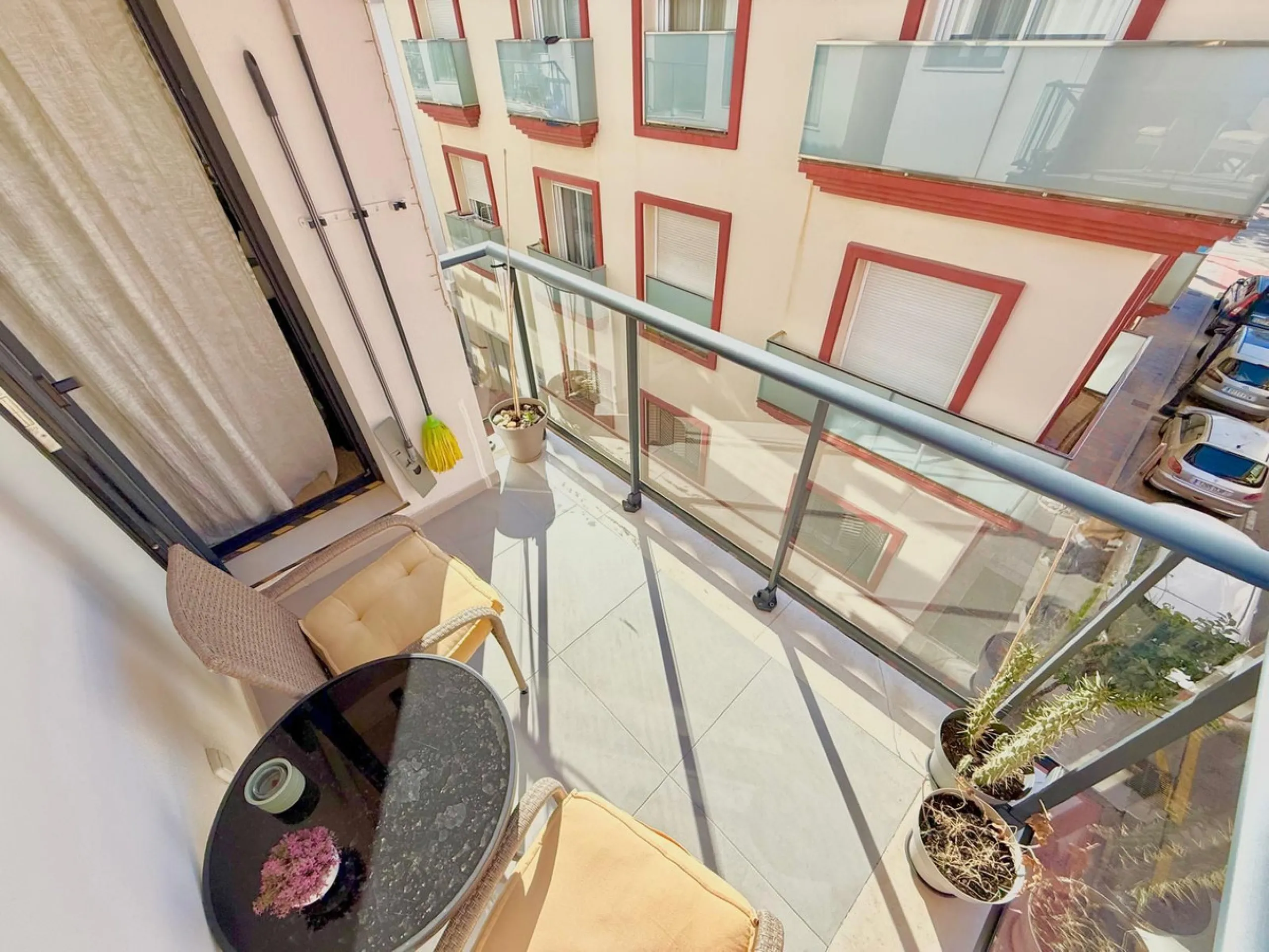 An exclusive, newly built property (2022) with a modern and functional design, ideal both as a permanent residence and as an investment opportunity.