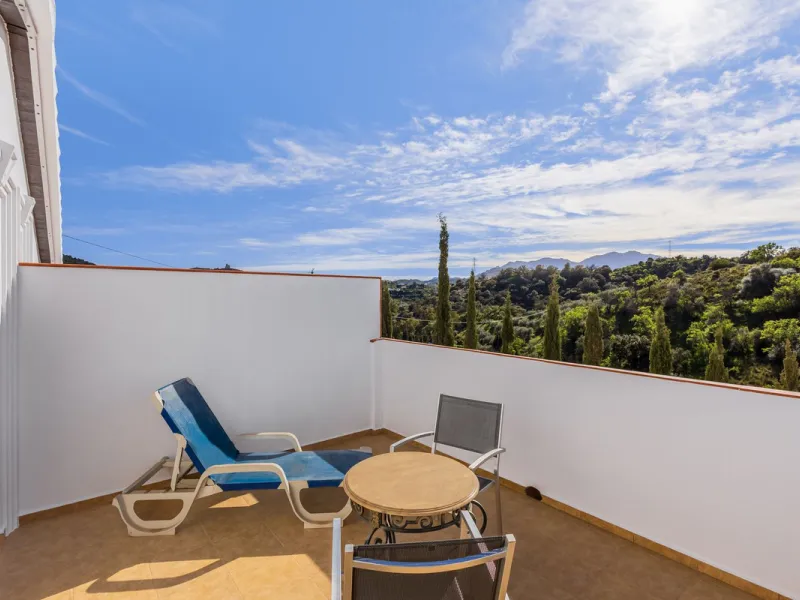 House - Detached Villa в продаже в Alhaurín el Grande, Málaga. В доме 6 спален и 5 ванных комнат. Площадь дома 336 м². Площадь участка 11788 м²
