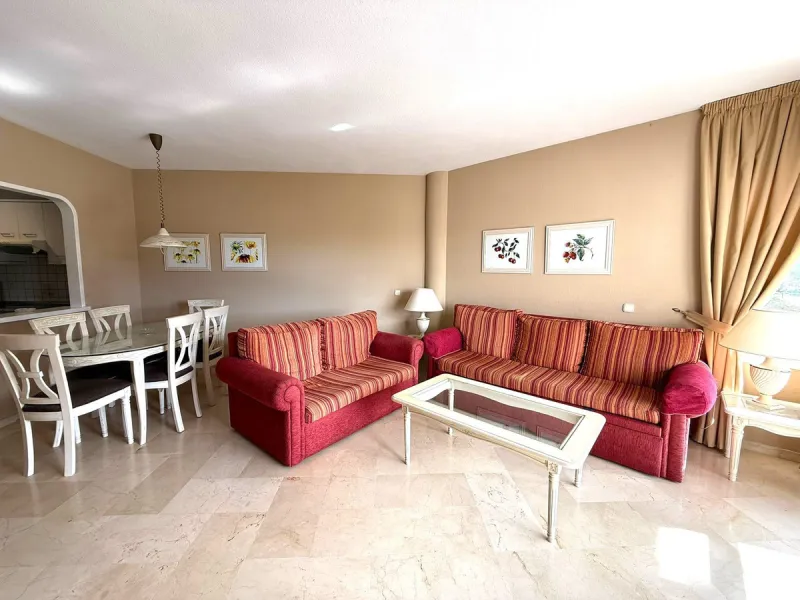 Apartment - Middle Floor Apartment в продаже в Mijas, Málaga. В доме 2 спален и 2 ванных комнат. Площадь дома 82 м²