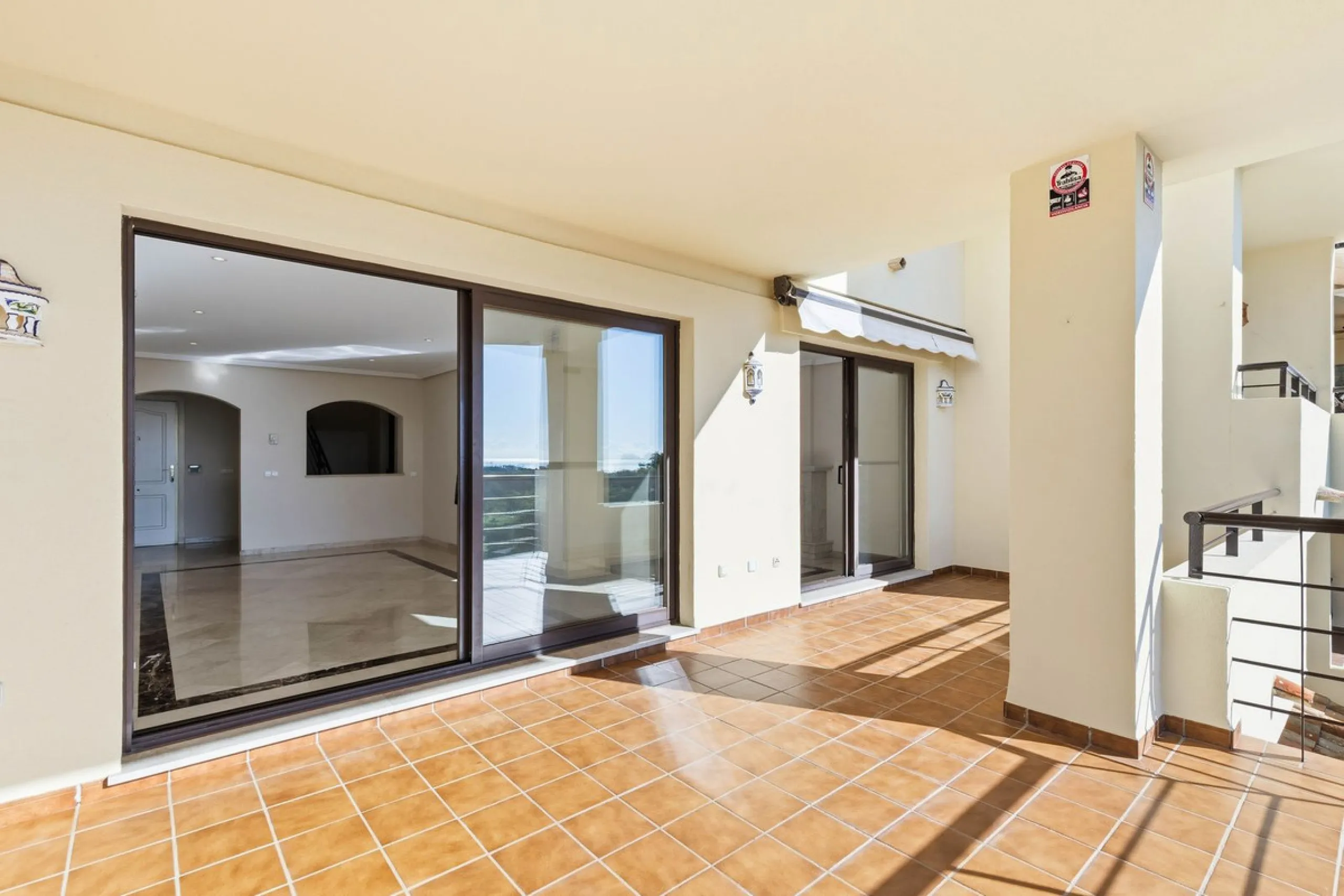 Penthouse Duplex in Los Arqueros Golf & Country Club, Benahavís.