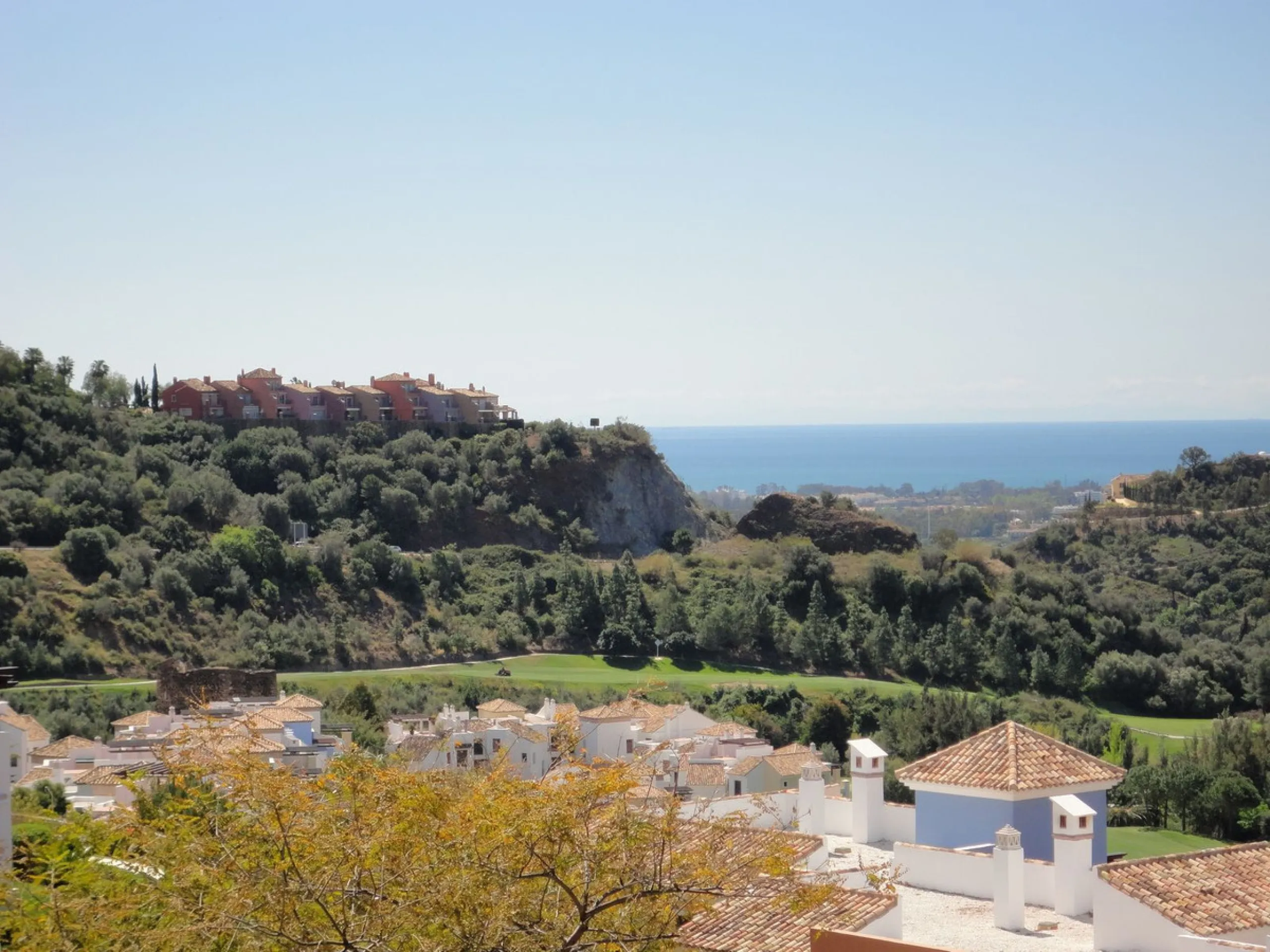 Penthouse Duplex in Los Arqueros Golf & Country Club, Benahavís.