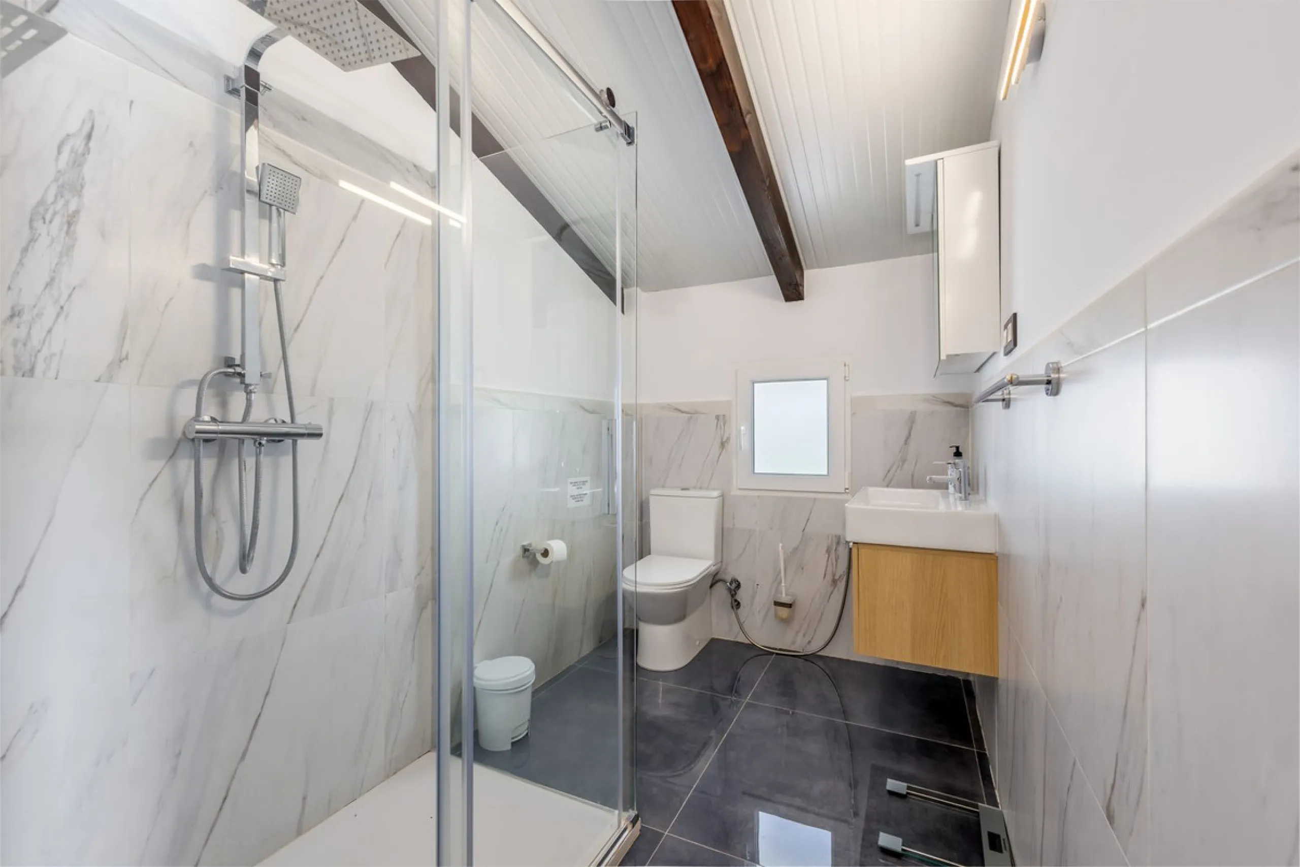 House - Detached Villa в продаже в Alhaurín el Grande, Málaga. В доме 6 спален и 5 ванных комнат. Площадь дома 336 м². Площадь участка 11788 м²