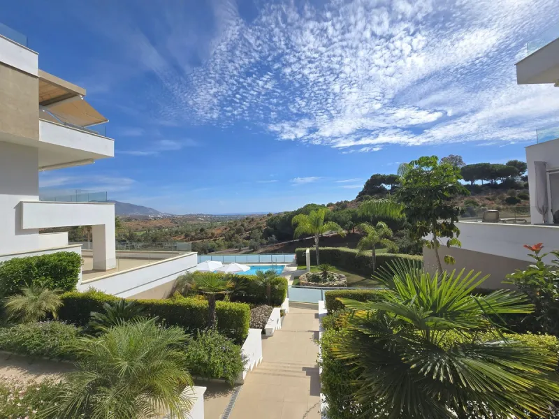 Apartment - Middle Floor Apartment в продаже в Mijas, Málaga. В доме 2 спален и 2 ванных комнат. Площадь дома 89 м²