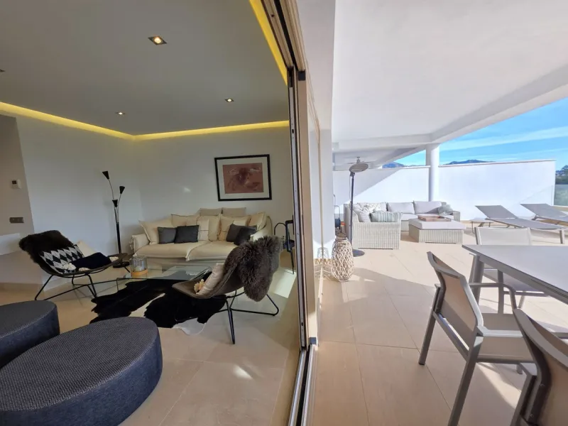 Apartment - Middle Floor Apartment в продаже в Mijas, Málaga. В доме 2 спален и 2 ванных комнат. Площадь дома 89 м²
