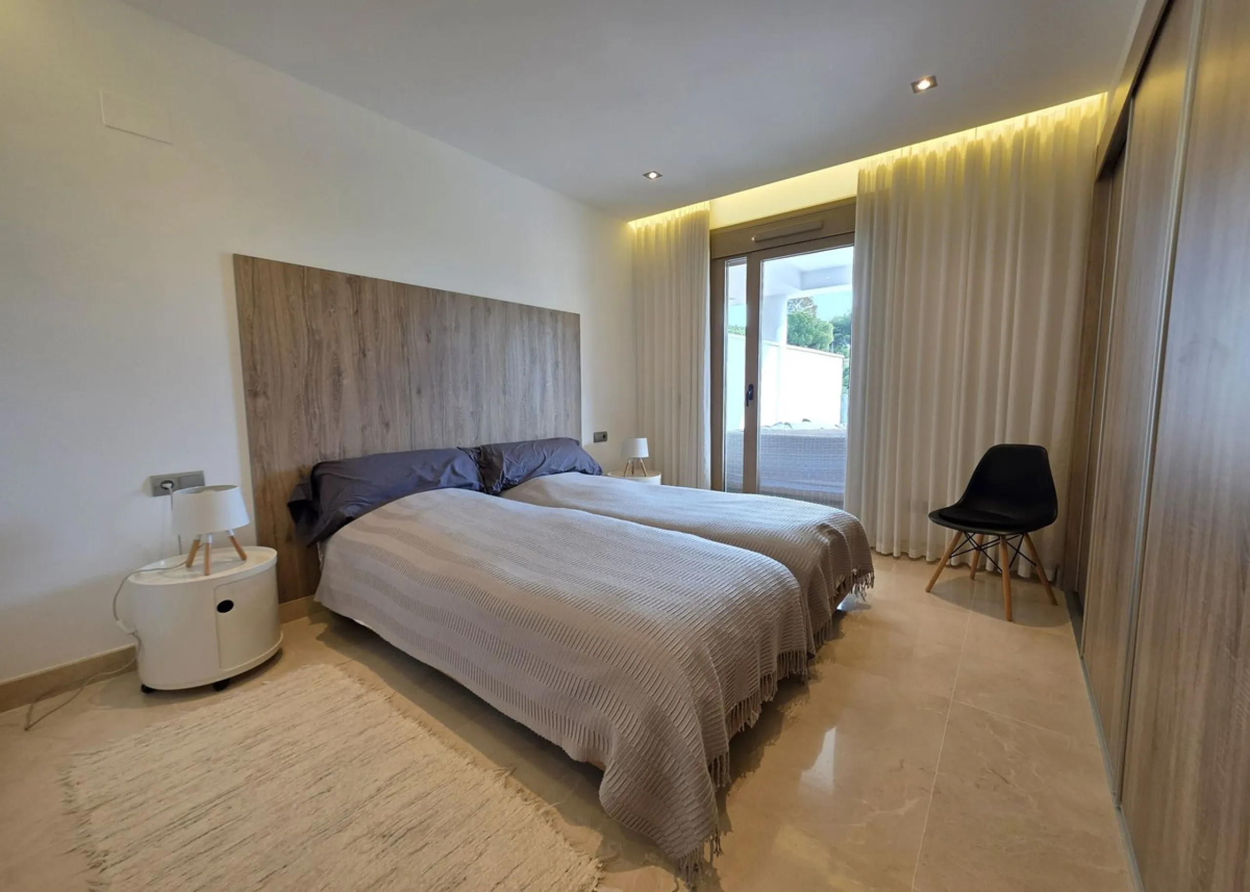 Apartment - Middle Floor Apartment в продаже в Mijas, Málaga. В доме 2 спален и 2 ванных комнат. Площадь дома 89 м²