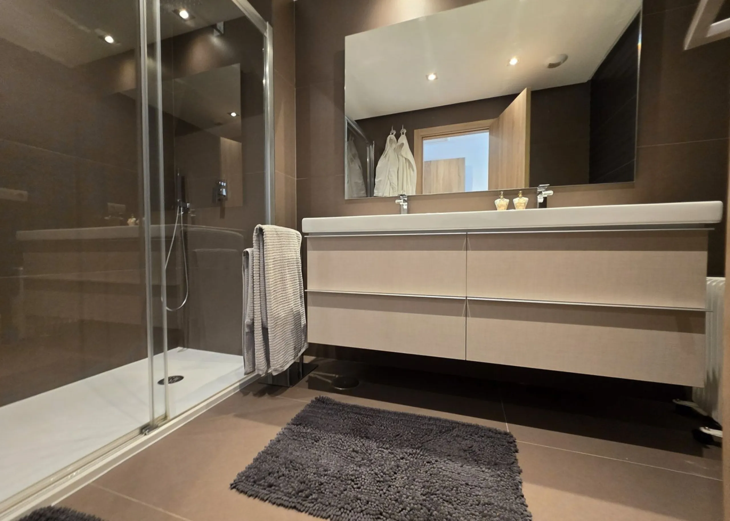 Apartment - Middle Floor Apartment в продаже в Mijas, Málaga. В доме 2 спален и 2 ванных комнат. Площадь дома 89 м²