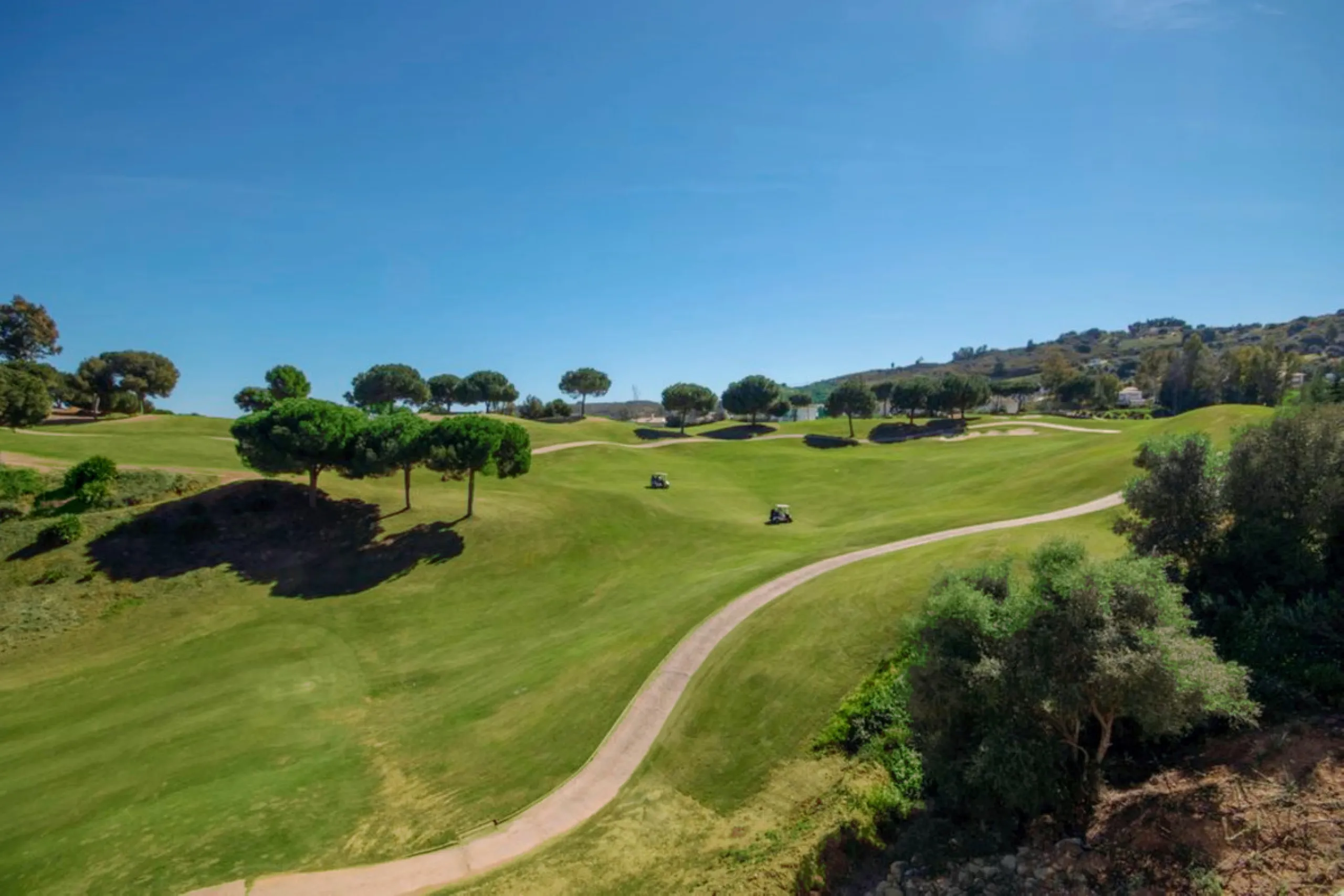 Apartment - Middle Floor Apartment в продаже в Mijas, Málaga. В доме 2 спален и 2 ванных комнат. Площадь дома 89 м²