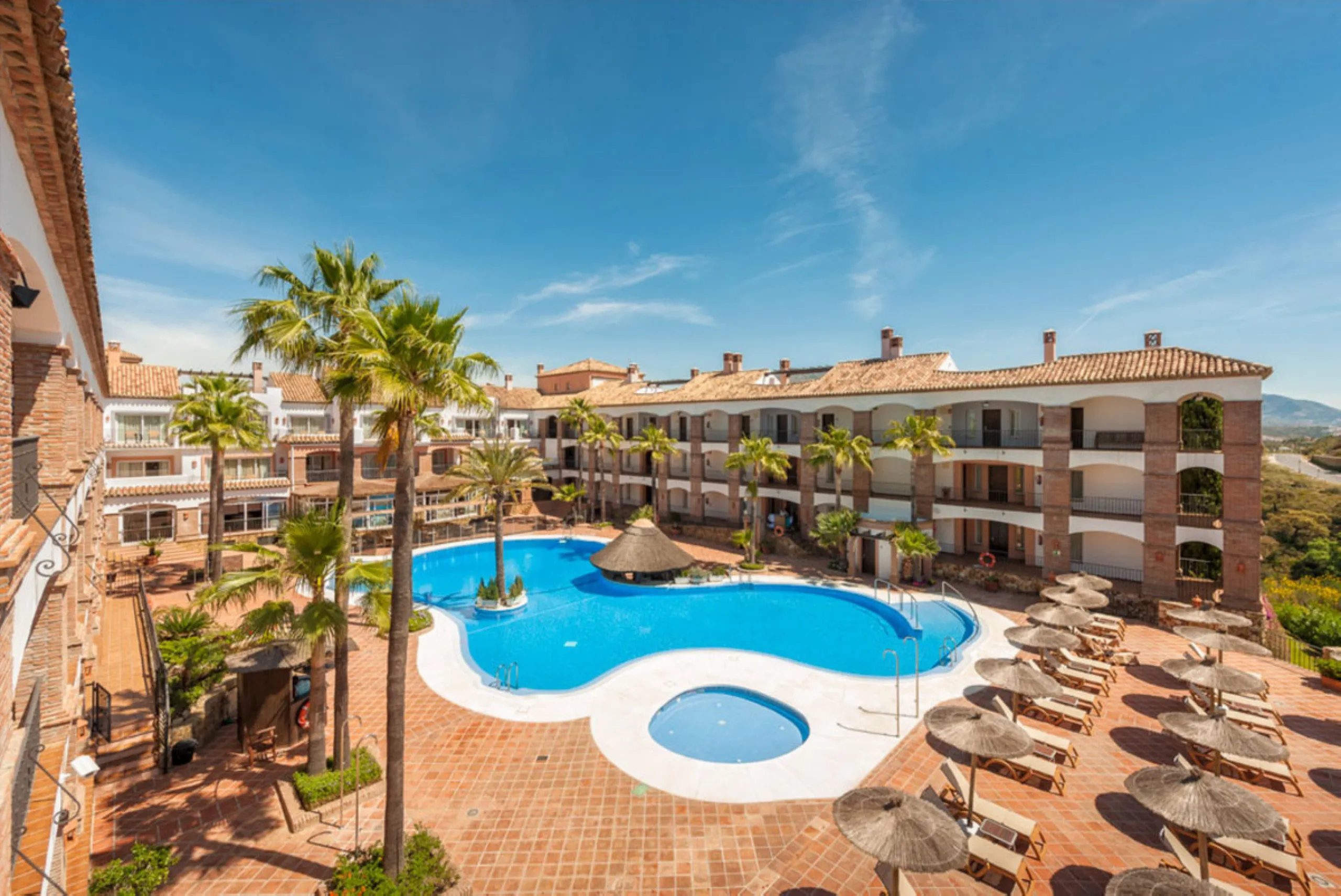Apartment - Middle Floor Apartment в продаже в Mijas, Málaga. В доме 2 спален и 2 ванных комнат. Площадь дома 89 м²