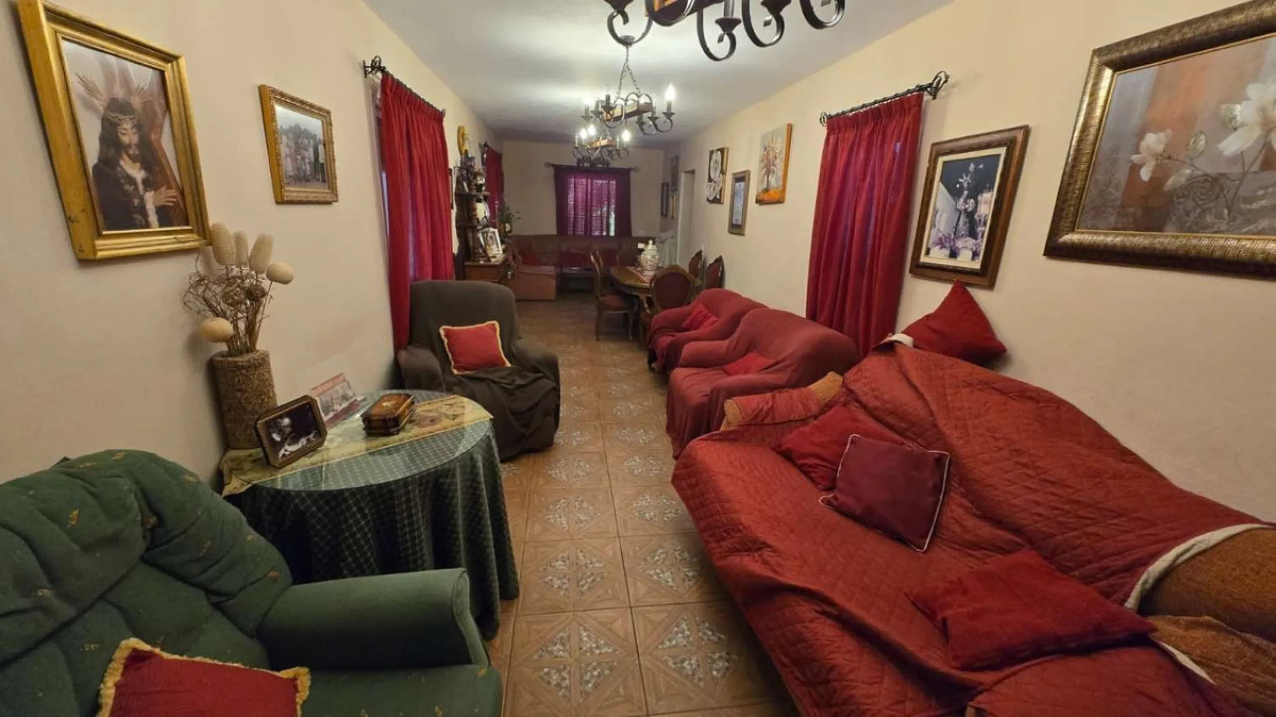 House - Detached Villa в продаже в Alhaurín de la Torre, Málaga. В доме 6 спален и 4 ванных комнат. Площадь дома 400 м². Площадь участка 4000 м²