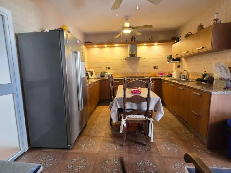 House - Detached Villa в продаже в Alhaurín de la Torre, Málaga. В доме 6 спален и 4 ванных комнат. Площадь дома 400 м². Площадь участка 4000 м²