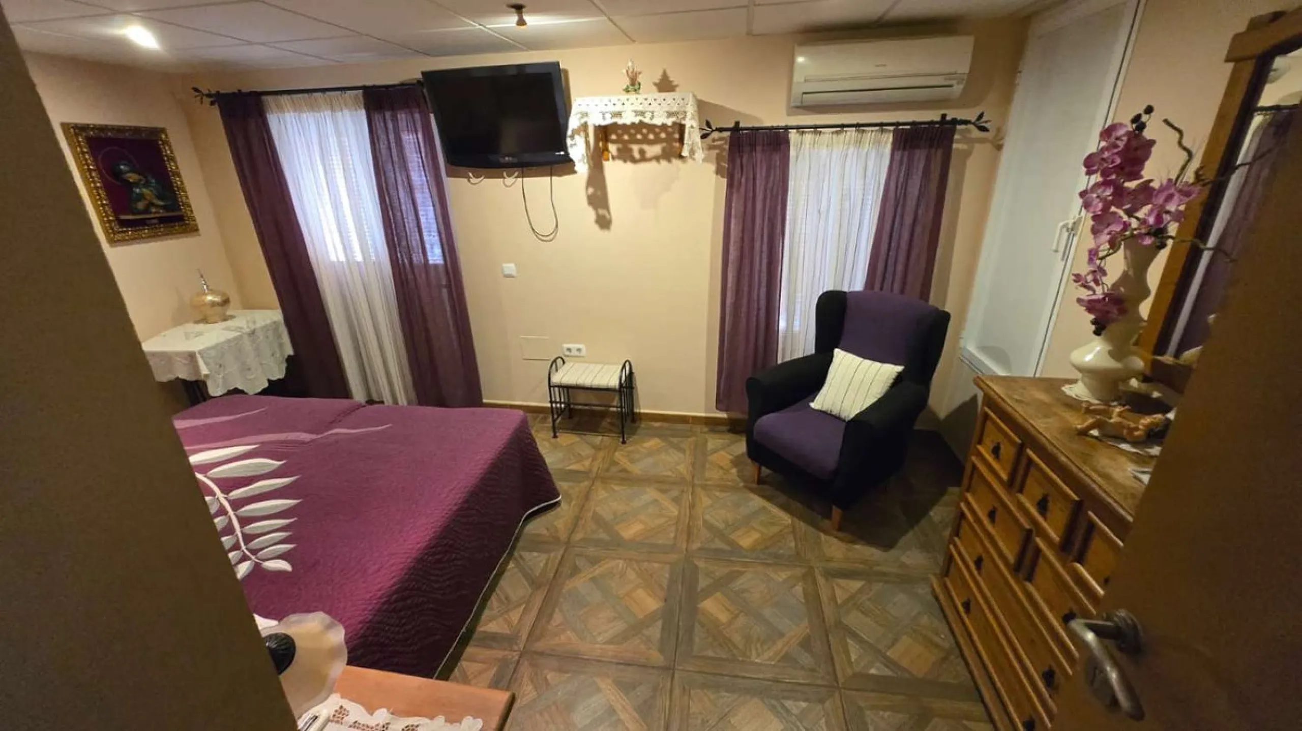 House - Detached Villa в продаже в Alhaurín de la Torre, Málaga. В доме 6 спален и 4 ванных комнат. Площадь дома 400 м². Площадь участка 4000 м²