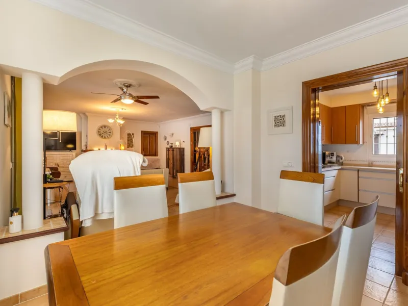 STUNNING THREE BEDROOM VILLA