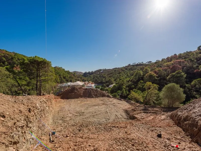 Plot - Residential Plot в продаже в Benahavís, Málaga. Площадь участка 2870 м²