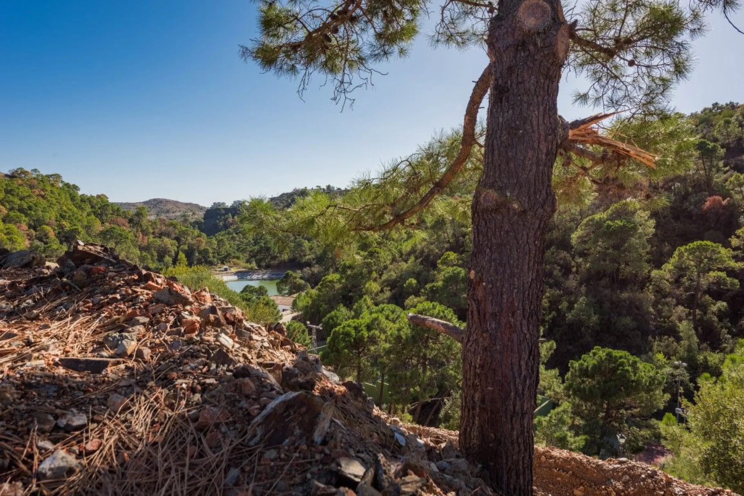 Plot - Residential Plot в продаже в Benahavís, Málaga. Площадь участка 2870 м²