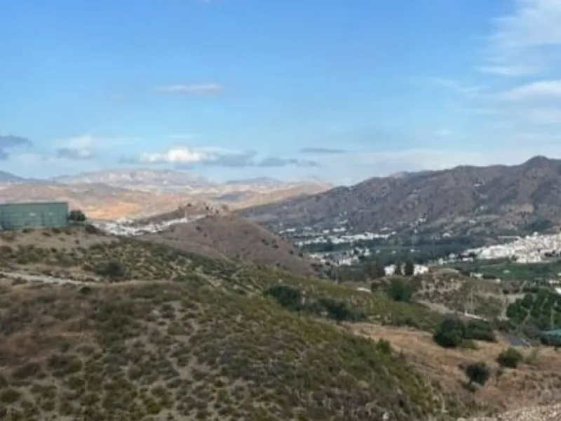 Large 127,118 m2 Estate in Álora with WELL & ELECTRICITY | Unique Opportunity with Utilities Connected