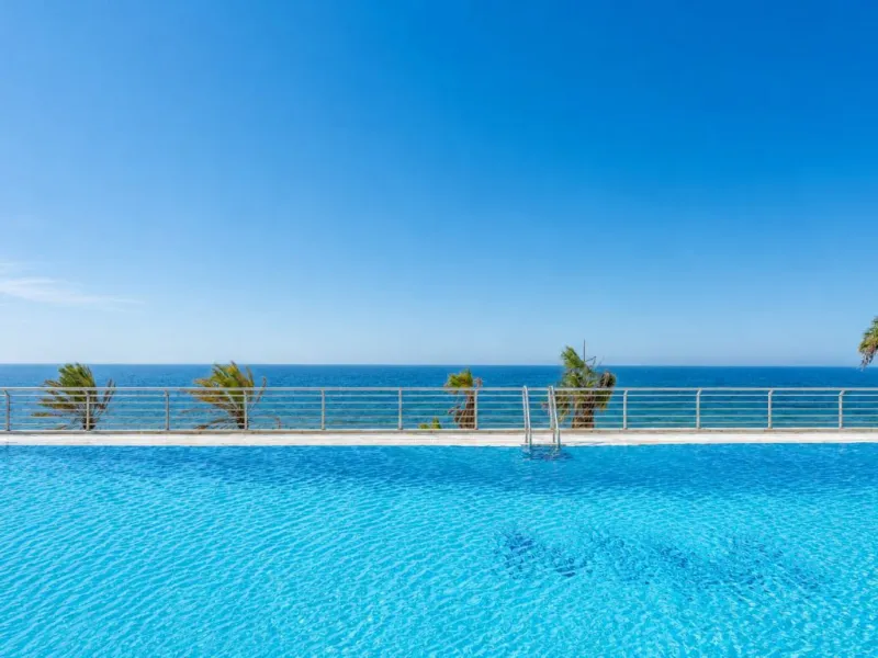 Apartment - Middle Floor Apartment в продаже в Marbella, Málaga. В доме 2 спален и 2 ванных комнат. Площадь дома 127 м²