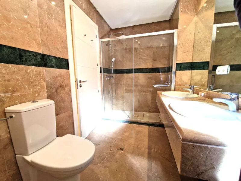 Stunning Corner Ground-Floor Apartment in Nueva Andalucía – Marbella's Golf Valley Gem