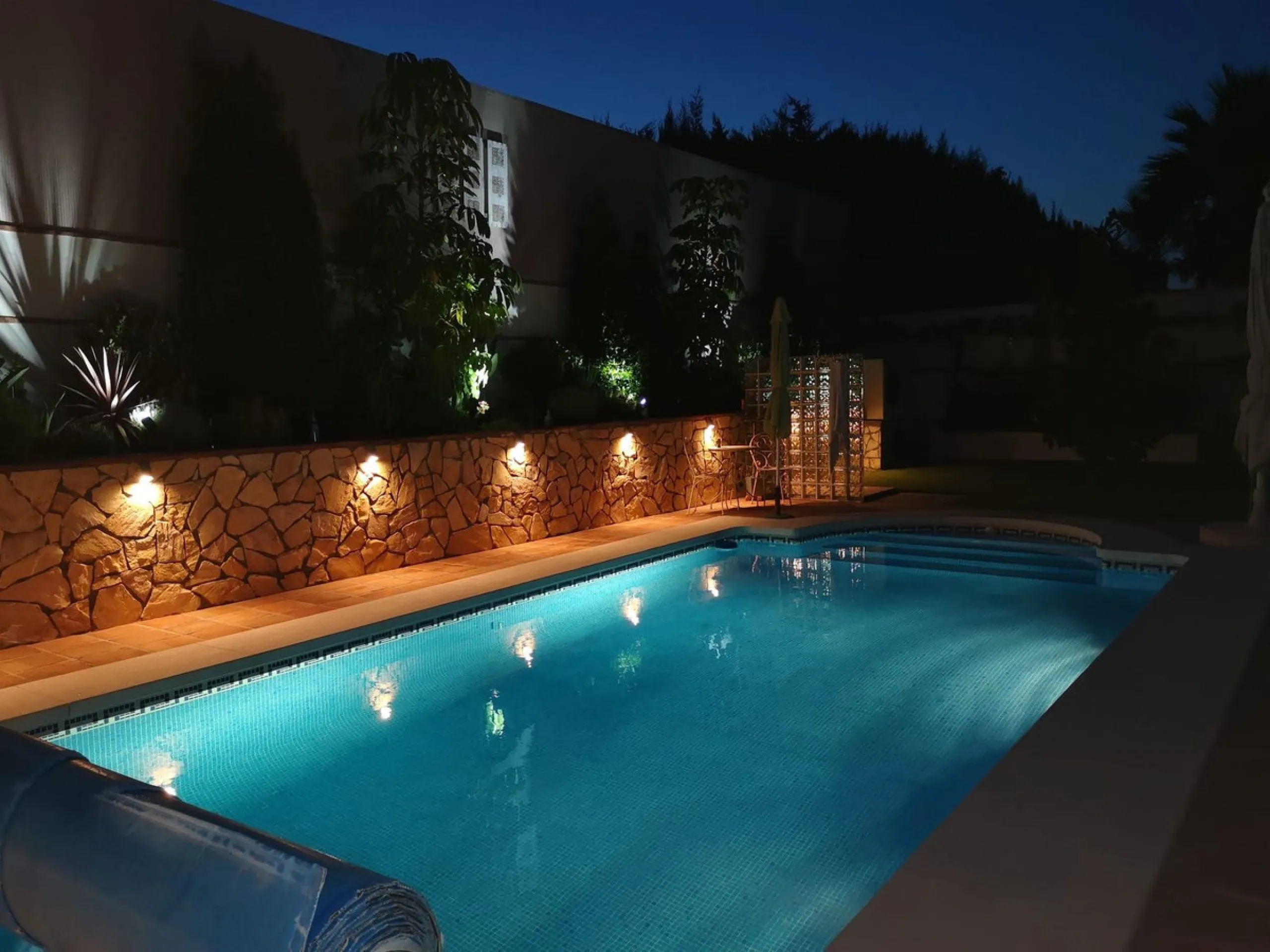 STUNNING THREE BEDROOM VILLA