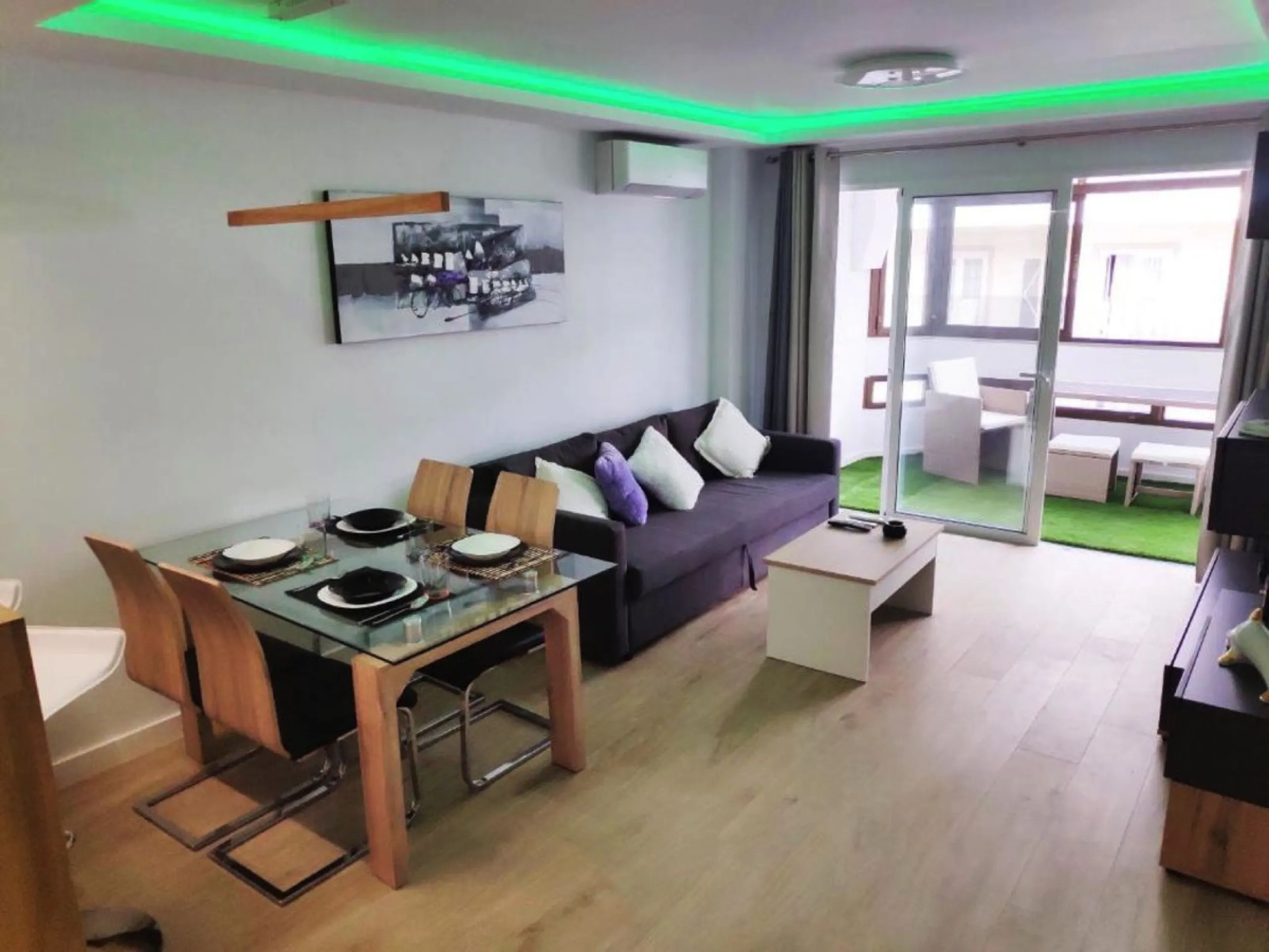 Fully Renovated Tourist Apartment with Legal Licence and High Profitability – Prime Central Location in Marbella