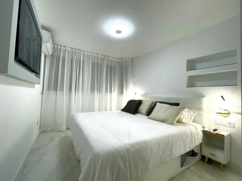 Fully Renovated Tourist Apartment with Legal Licence and High Profitability – Prime Central Location in Marbella