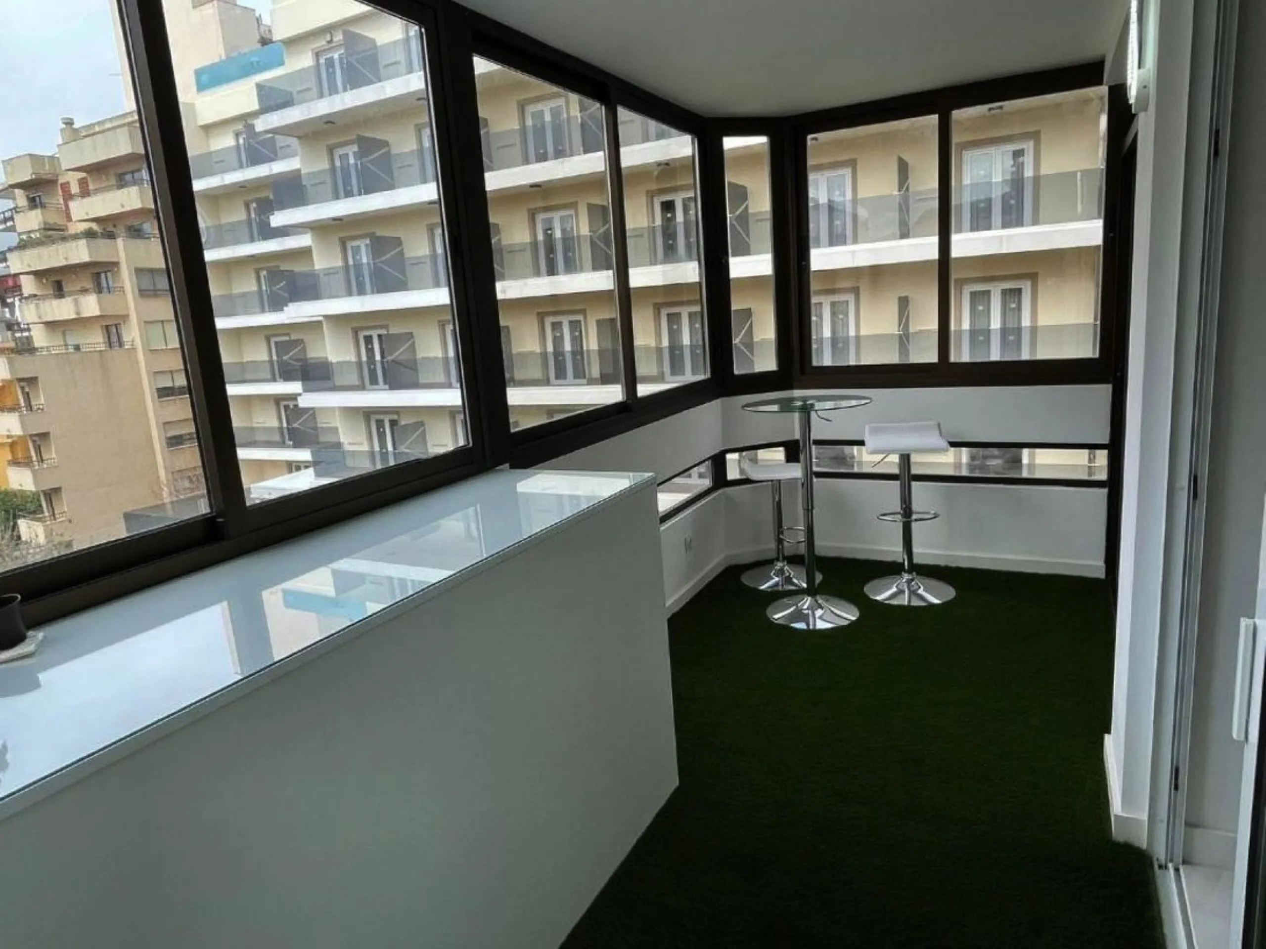 Fully Renovated Tourist Apartment with Legal Licence and High Profitability – Prime Central Location in Marbella