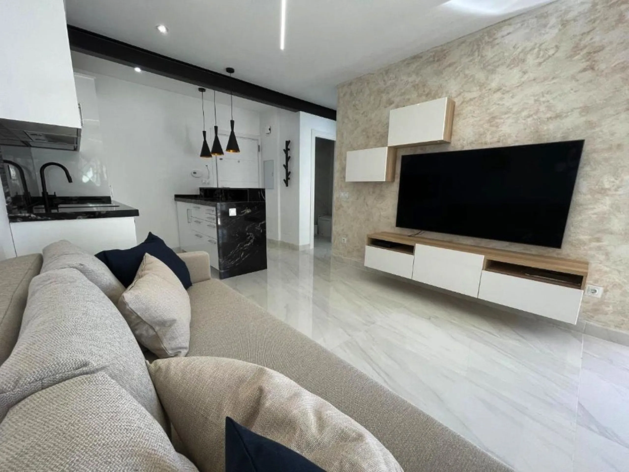 Legally Authorised Tourist Apartment with Community Approval for Title Transfer – Prime Beachfront Investment in Marbella