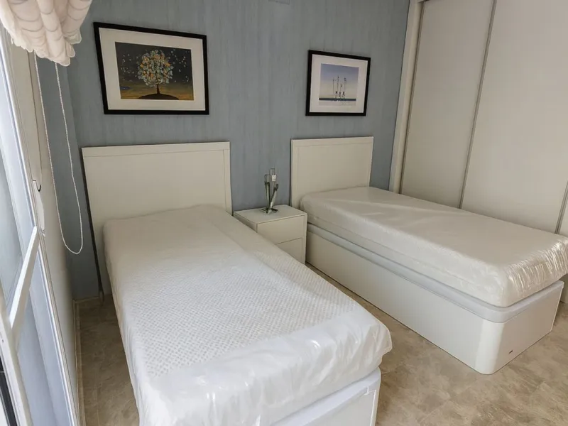 Fully Renovated Apartment Ready to Move In – Los Naranjos, Nueva Andalucía, Marbella