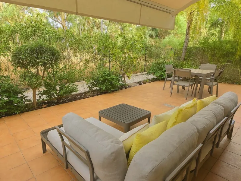 Fully Renovated Apartment Ready to Move In – Los Naranjos, Nueva Andalucía, Marbella