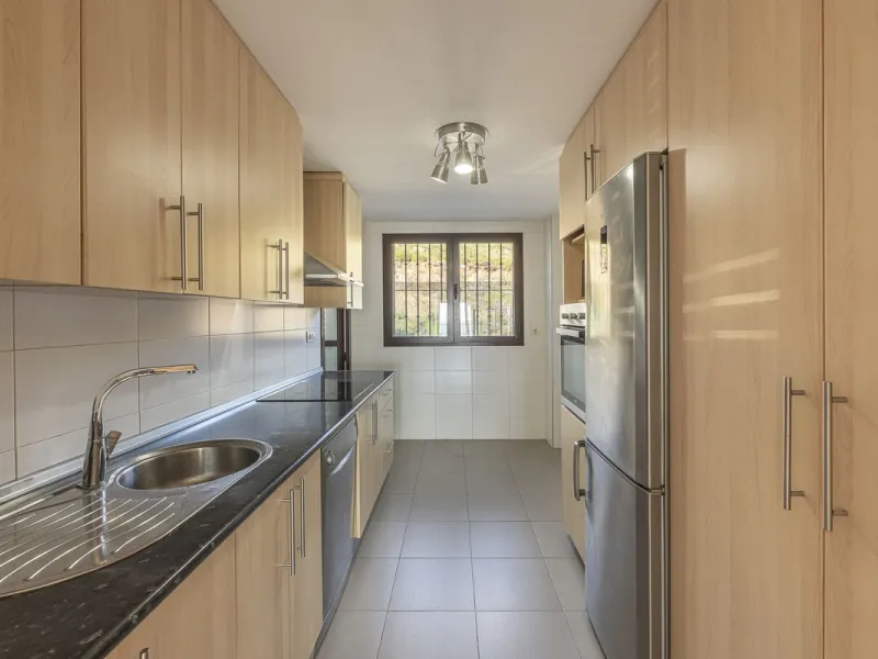 Exclusive apartment with frontal sea views in Camarate Golf – Casares Costa