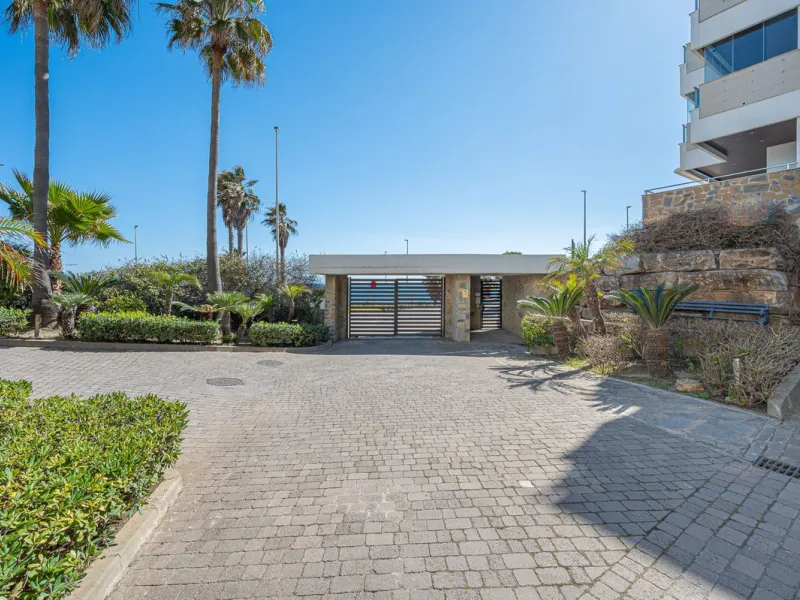 Exclusive apartment with frontal sea views in Camarate Golf – Casares Costa