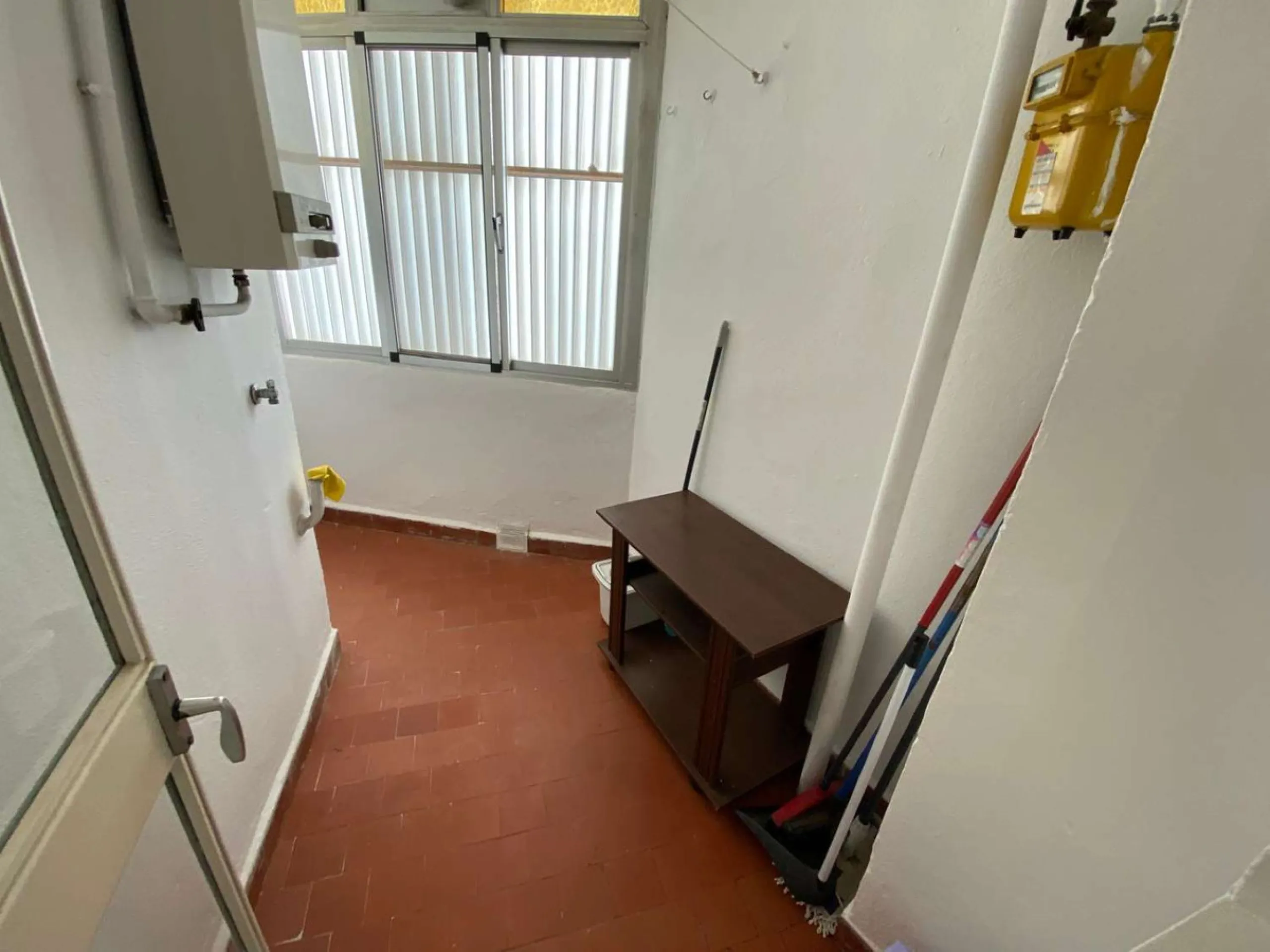 Apartment - Middle Floor Apartment в продаже в Málaga, Málaga. В доме 4 спален и 2 ванных комнат. Площадь дома 120 м²