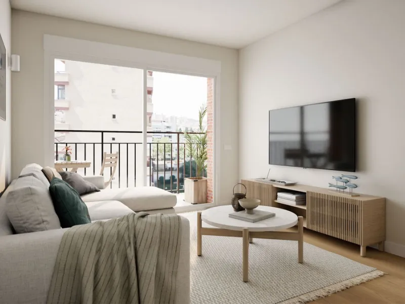 Apartment for sale between the Marina and Fuengirola city center, next to the beach