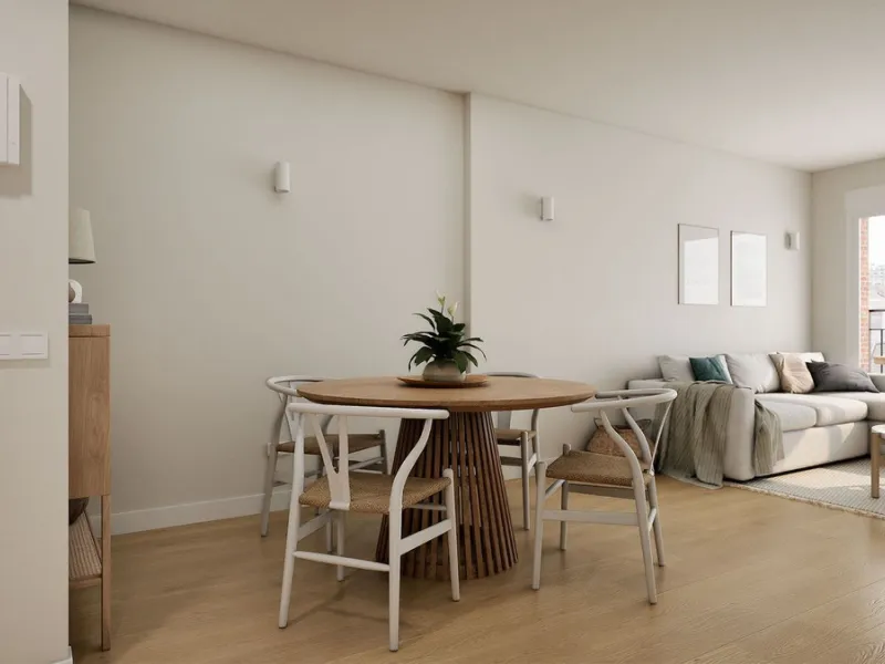 Apartment for sale between the Marina and Fuengirola city center, next to the beach