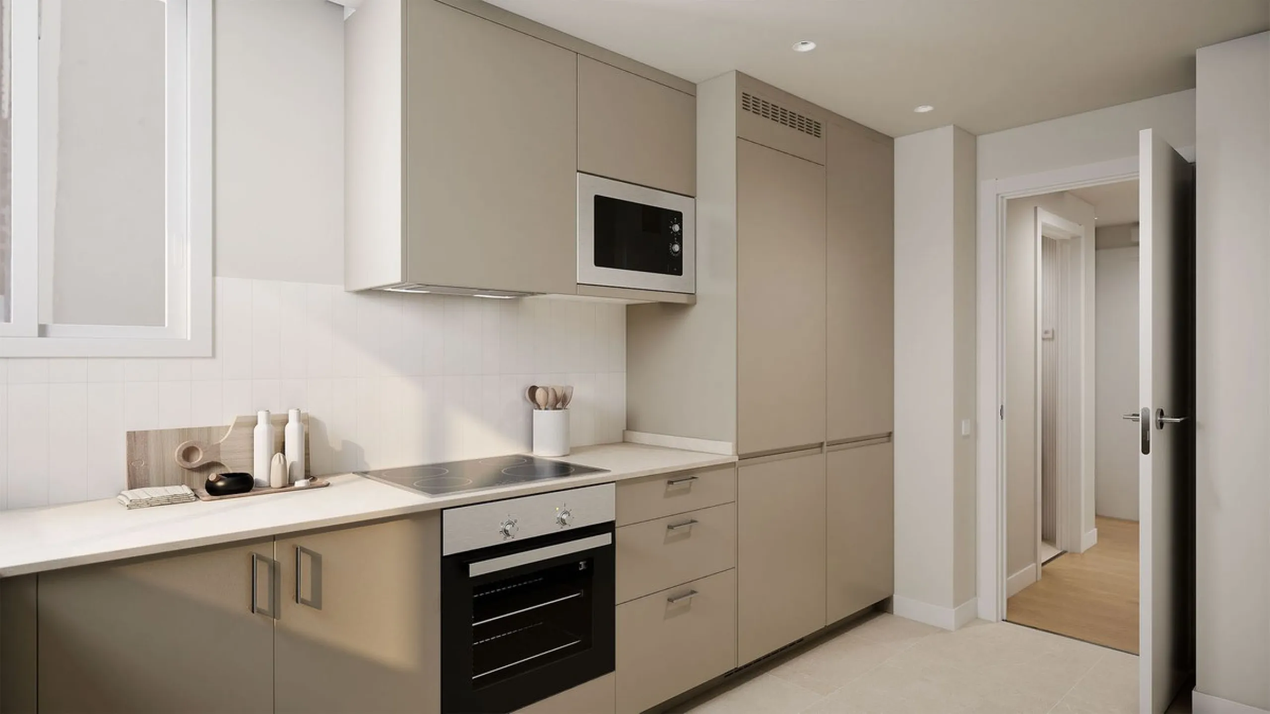 Apartment for sale between the Marina and Fuengirola city center, next to the beach