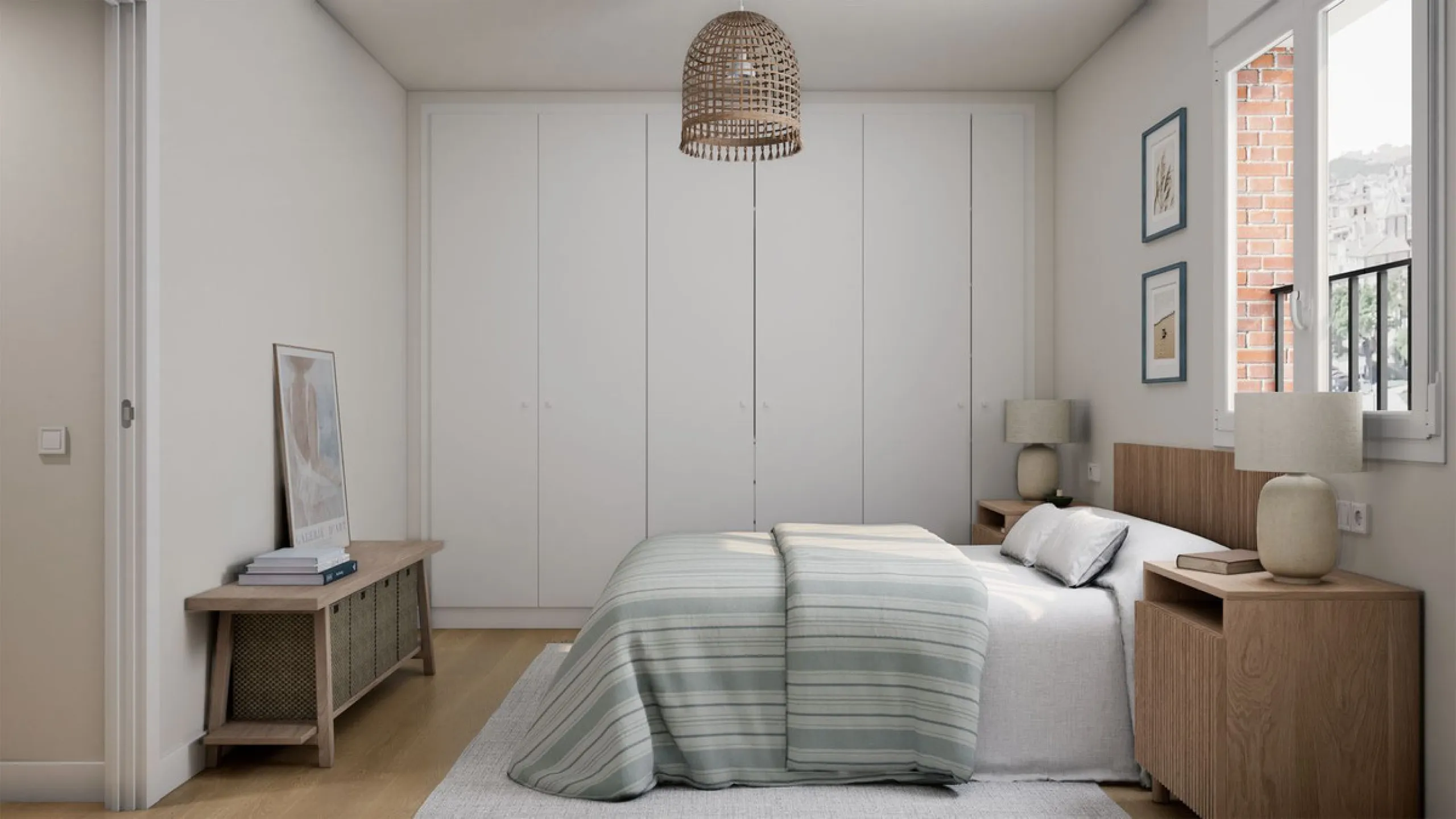 Apartment for sale between the Marina and Fuengirola city center, next to the beach