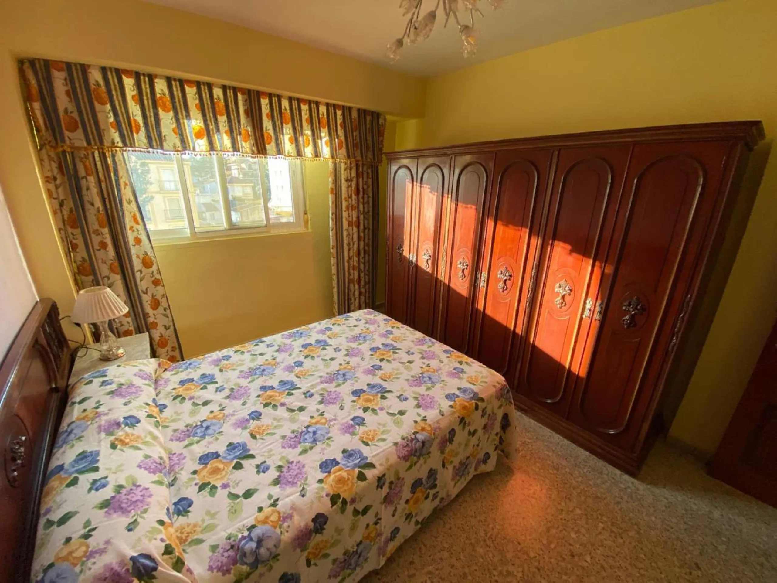 Apartment - Middle Floor Apartment в продаже в Málaga, Málaga. В доме 4 спален и 2 ванных комнат. Площадь дома 120 м²