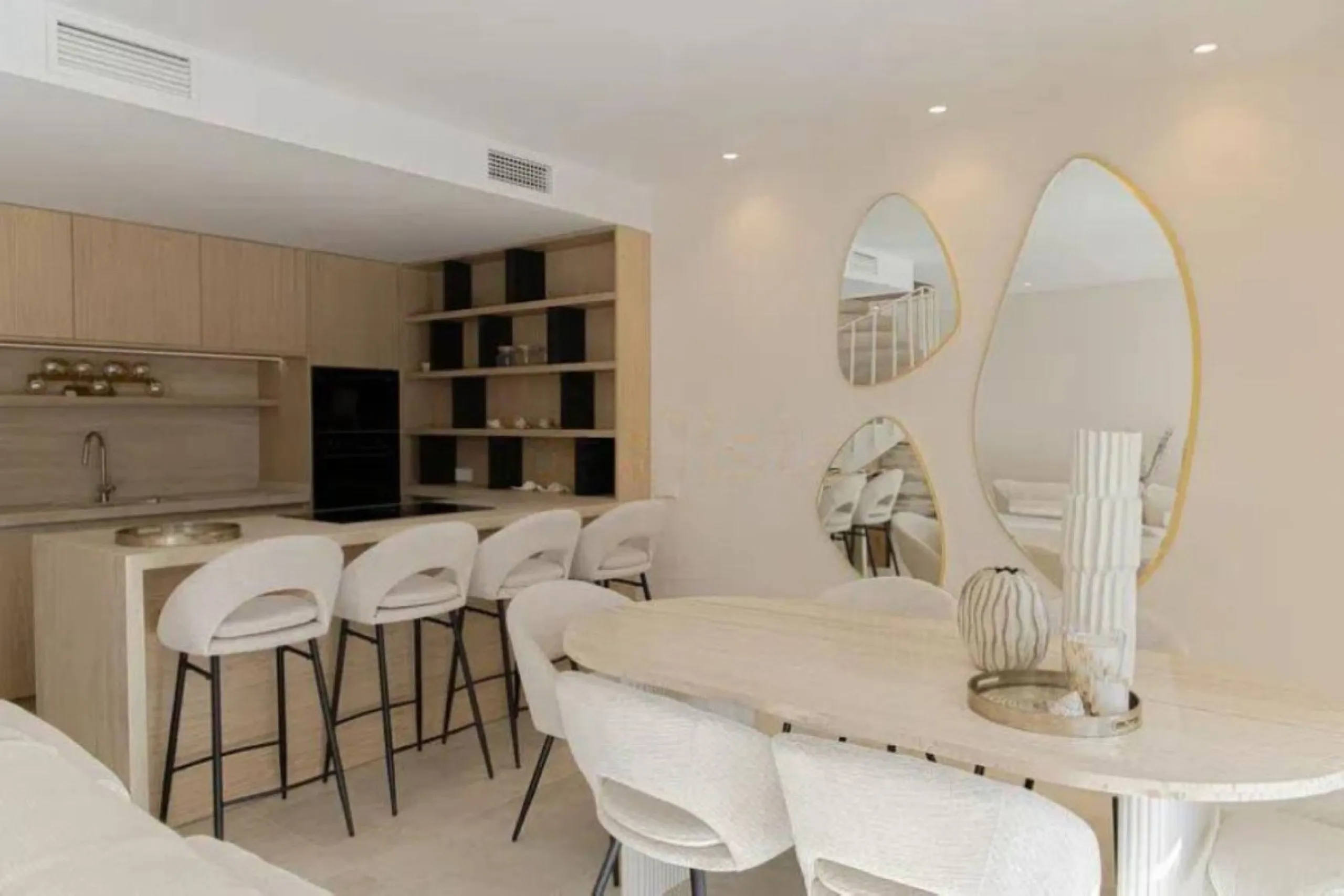 Recently fully renovated to a high standard, the property combines contemporary design with a prime location in one of Marbella's most sought-after residential areas.