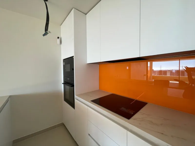 Apartment - Middle Floor Apartment в продаже в Fuengirola, Málaga. В доме 2 спален и 2 ванных комнат. Площадь дома 130 м²