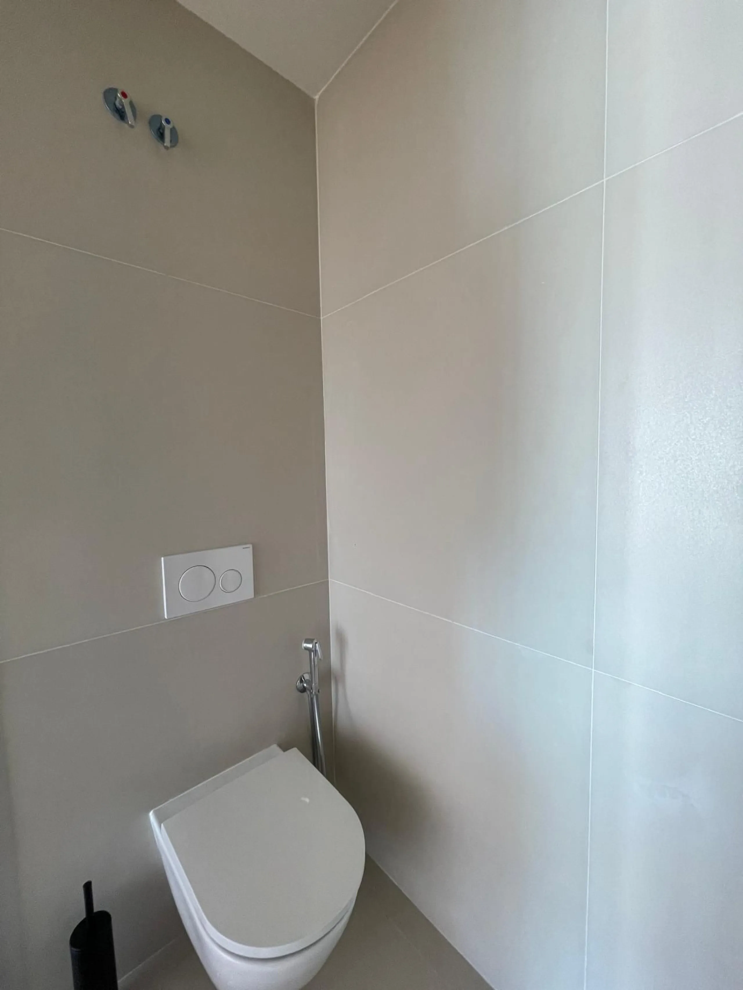 Apartment - Middle Floor Apartment в продаже в Fuengirola, Málaga. В доме 2 спален и 2 ванных комнат. Площадь дома 130 м²