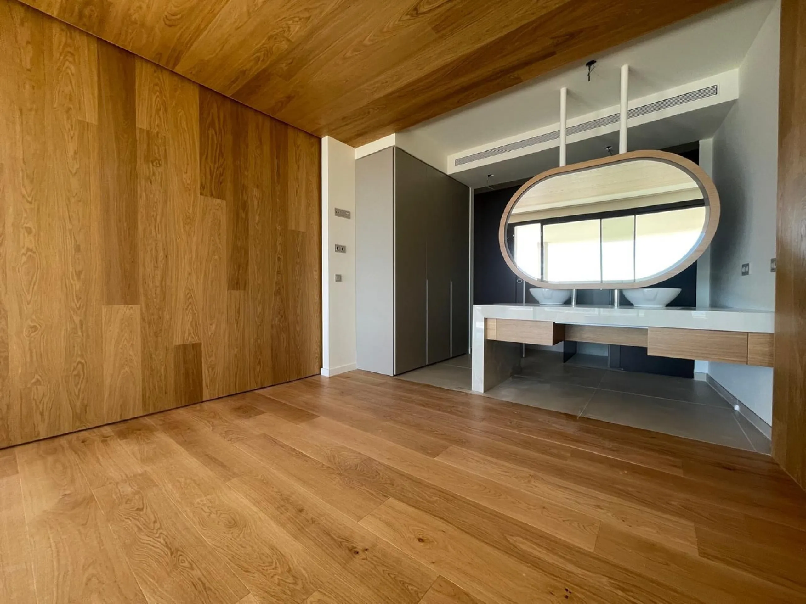 Apartment - Middle Floor Apartment в продаже в Fuengirola, Málaga. В доме 2 спален и 2 ванных комнат. Площадь дома 130 м²