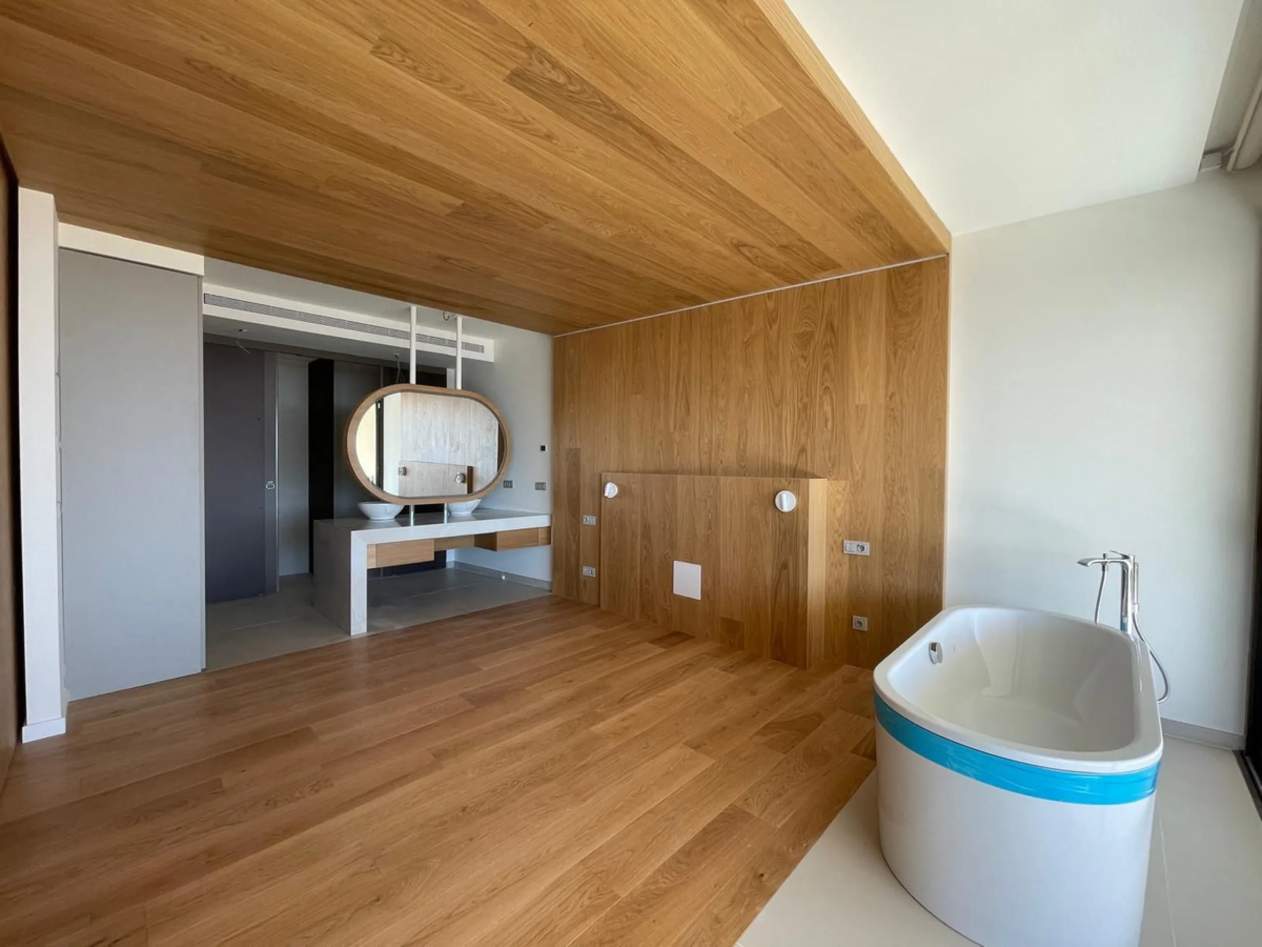 Apartment - Middle Floor Apartment в продаже в Fuengirola, Málaga. В доме 2 спален и 2 ванных комнат. Площадь дома 130 м²