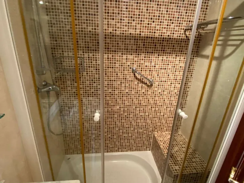 Apartment - Middle Floor Apartment в продаже в Málaga, Málaga. В доме 4 спален и 2 ванных комнат. Площадь дома 120 м²