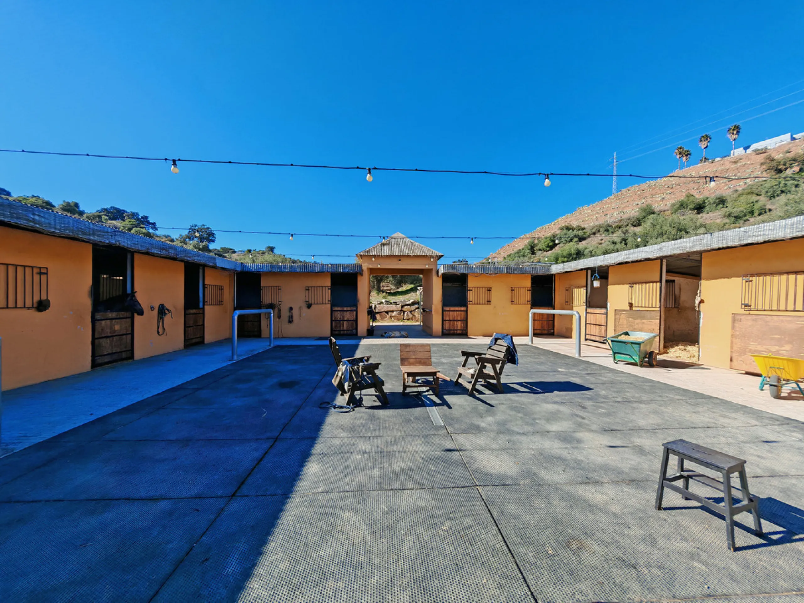 Exceptional equestrian estate for sale in Coín with four independent homes and full professional facilities.