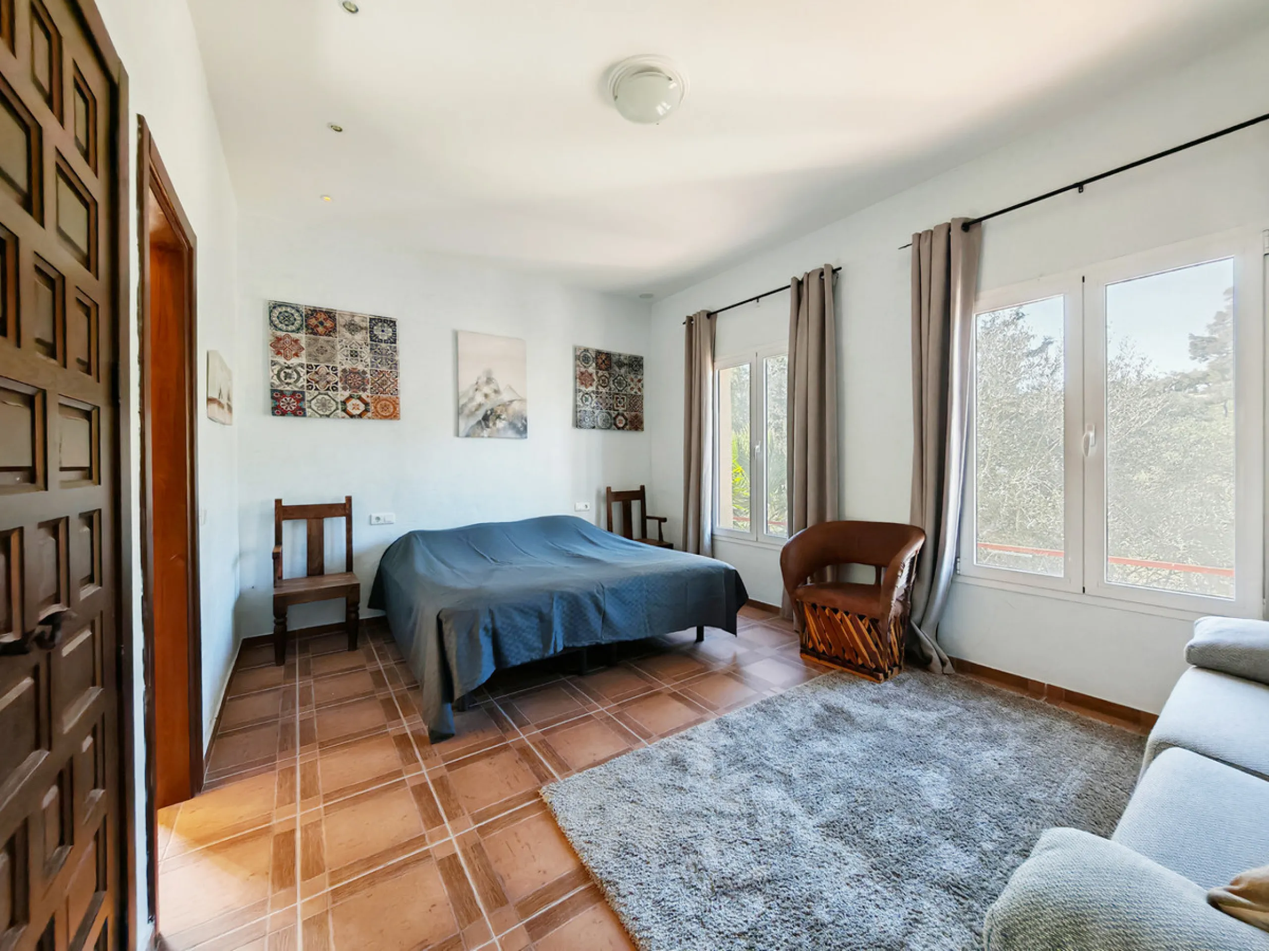 Exceptional equestrian estate for sale in Coín with four independent homes and full professional facilities.