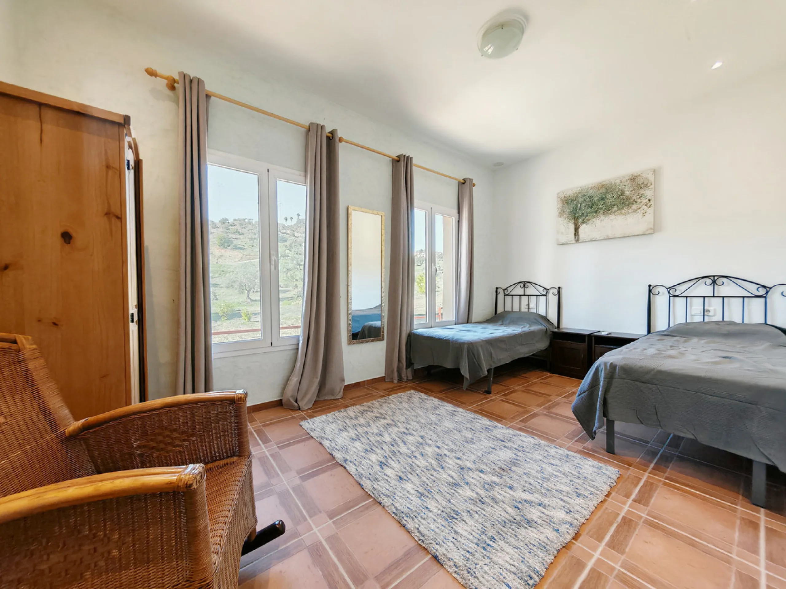 Exceptional equestrian estate for sale in Coín with four independent homes and full professional facilities.